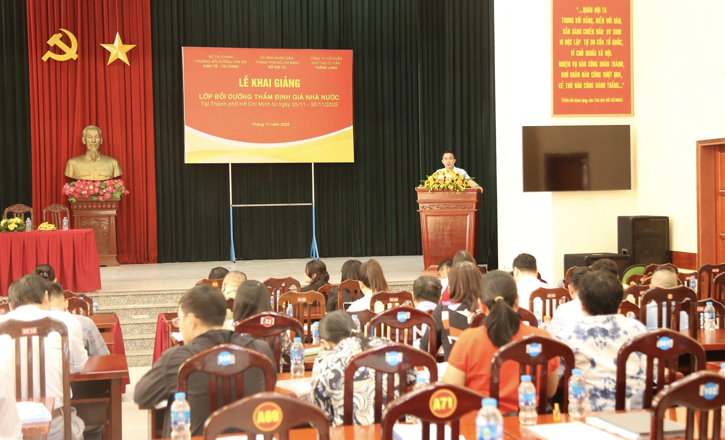 Khai giảng Lớp bồi dưỡng nghiệp vụ thẩm định giá nhà nước tại TP. Hồ Chí Minh